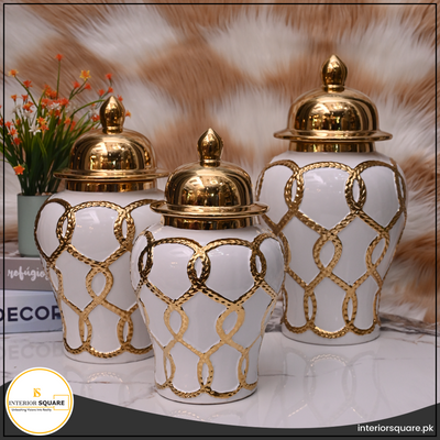 Elegance White-Gold Porcelain Urn