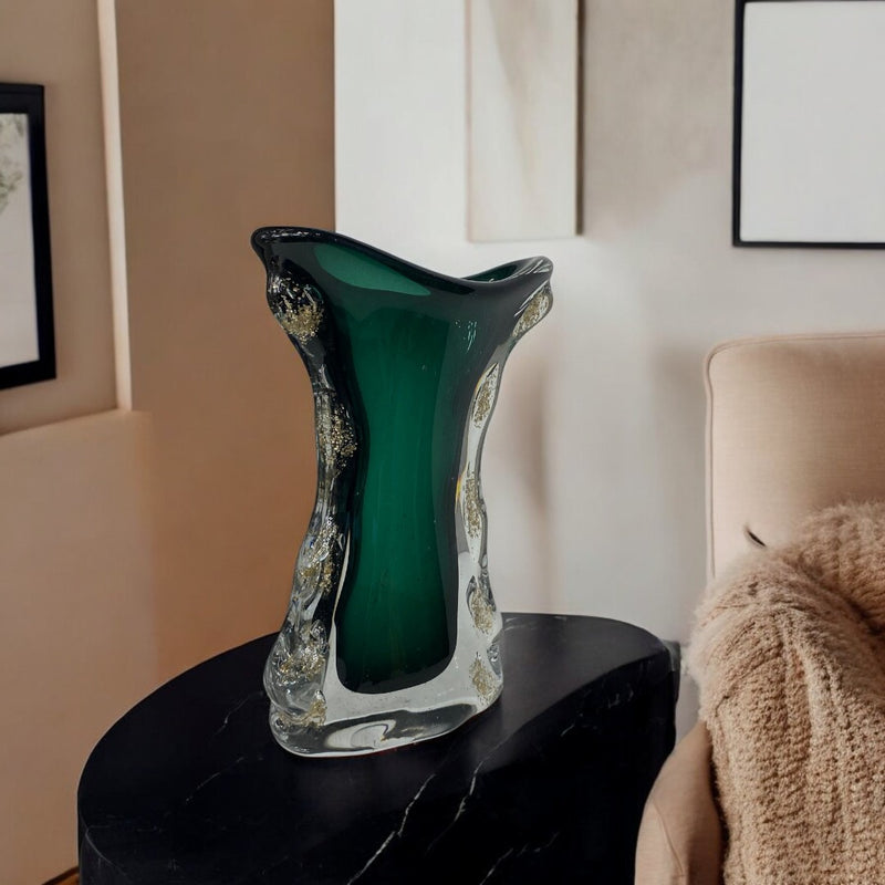Forest Green Wave-Edge Glass Vase
