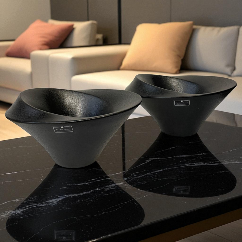 Noir Luxe Charcoal Center Vases