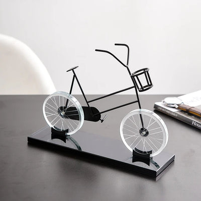 Minimalist Cycle Ornament