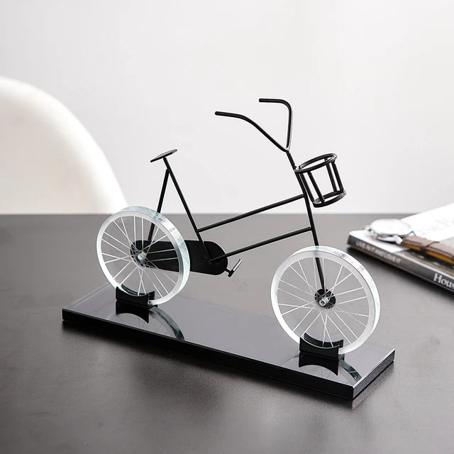 Minimalist Cycle Ornament
