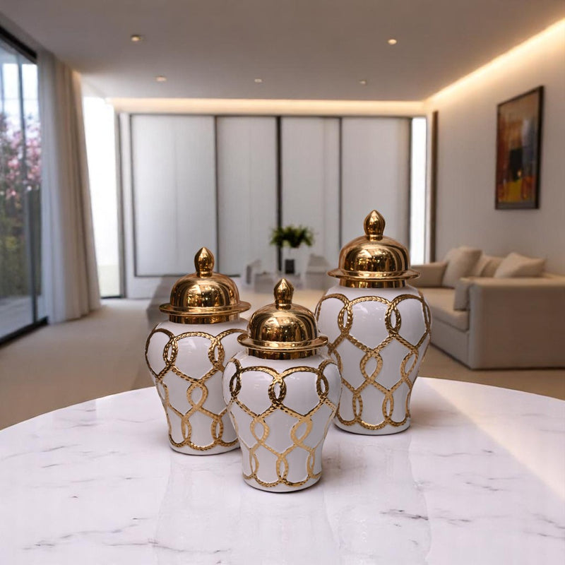 Elegance White-Gold Porcelain Urn