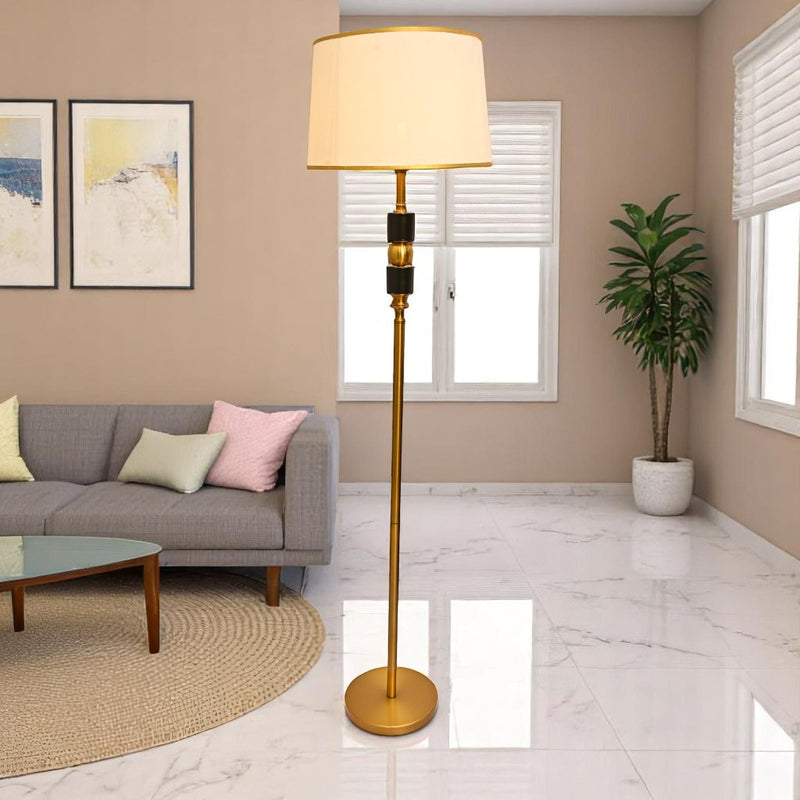 Modern Edge 64 – Matte Black Floor Lamp
