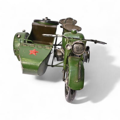 Retro Rider Metal Bike Decor