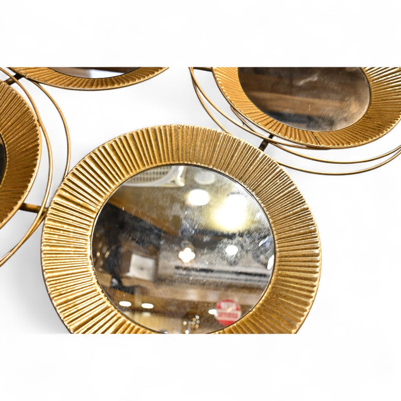 Three-Dimensional Golden Wall Hanging Miror
