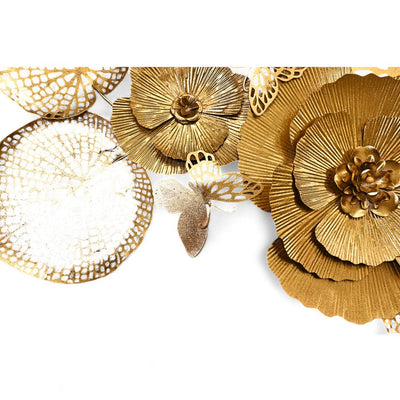 Traditional Wall Hanging Motive