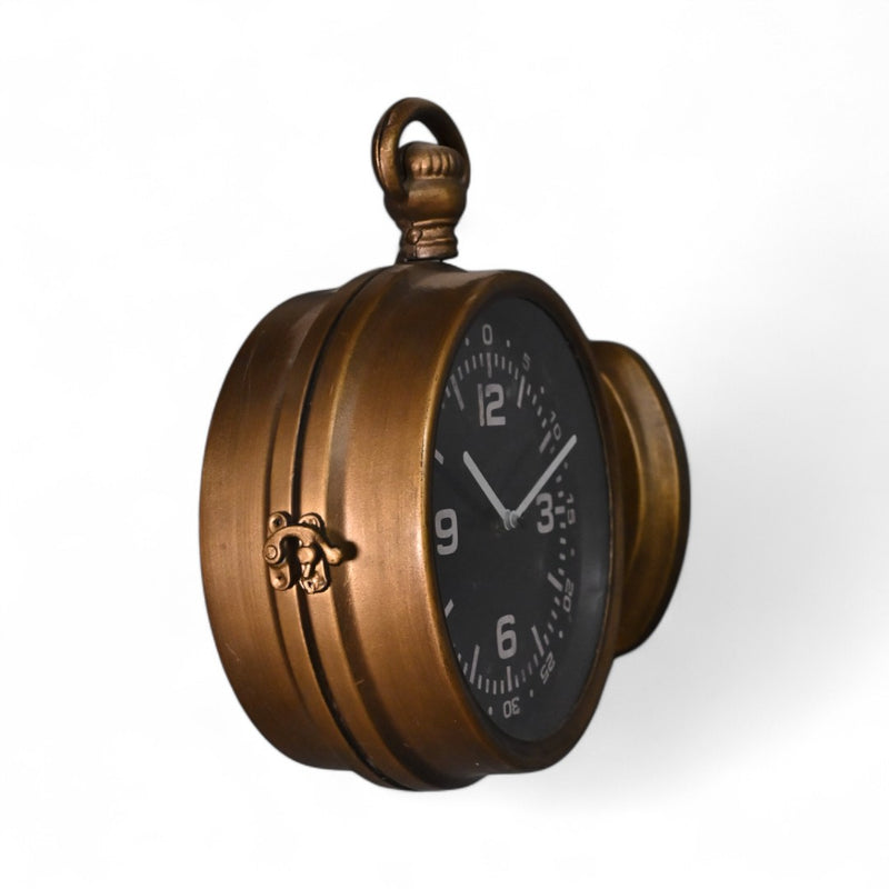 The Retro Grand Station Clock