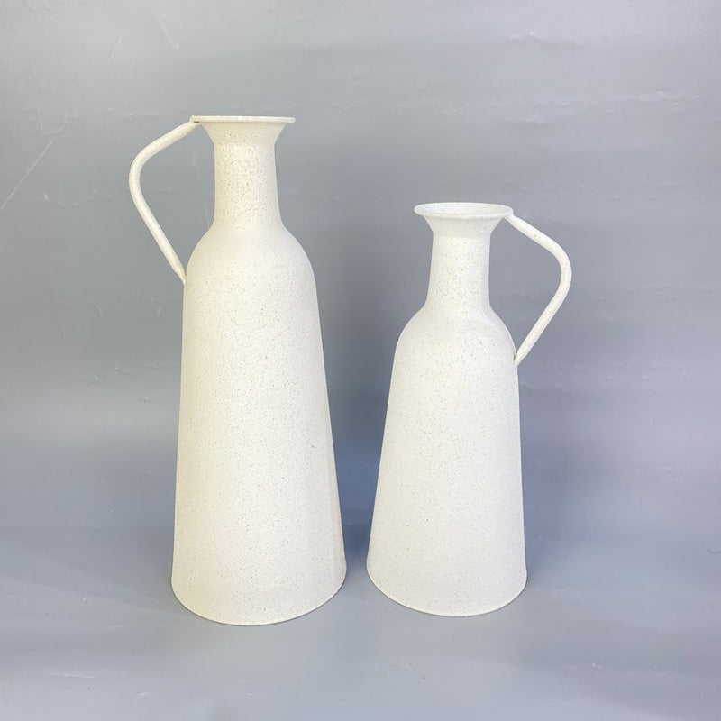 Nordic Elegance Metal Vase Set