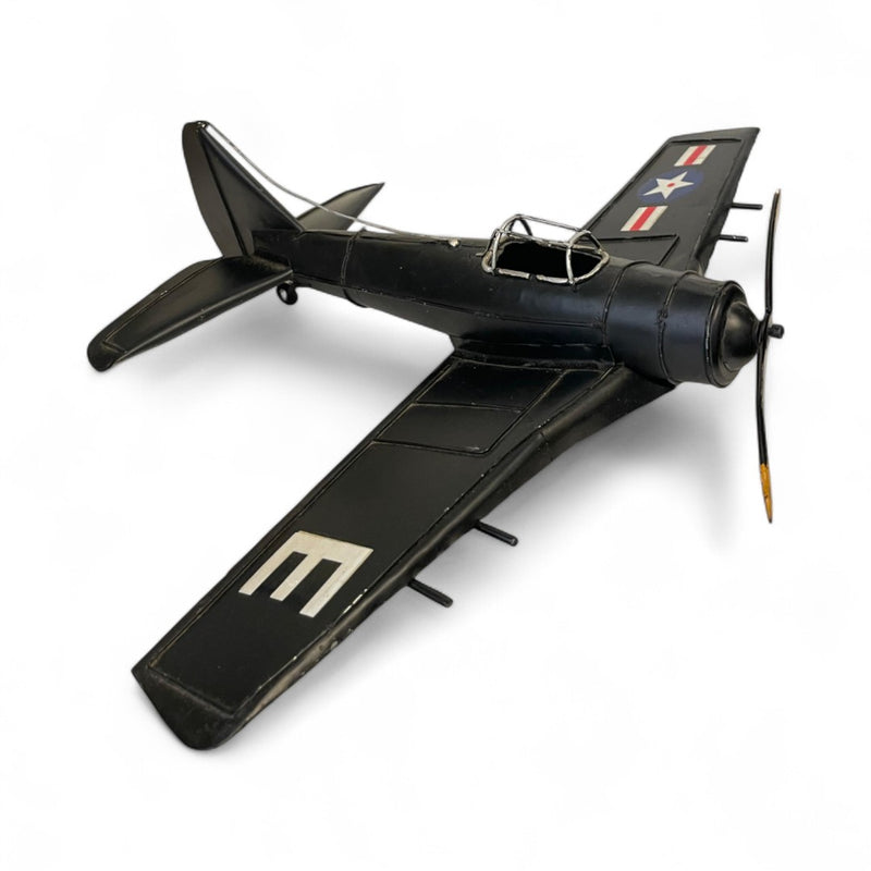 Vintage-style Airplane Decor