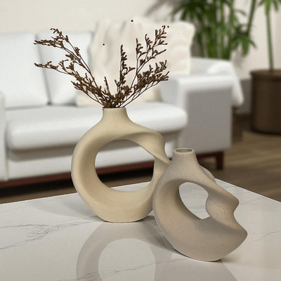 Elo Arc Vases – Sculptural Ceramic Duo
