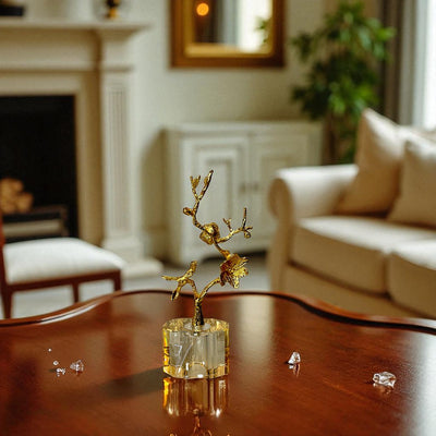 Radiant Crystal Décor Piece – Timeless Tabletop Accent