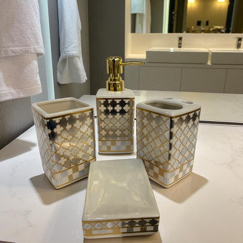 Golden Glow Bathroom Set