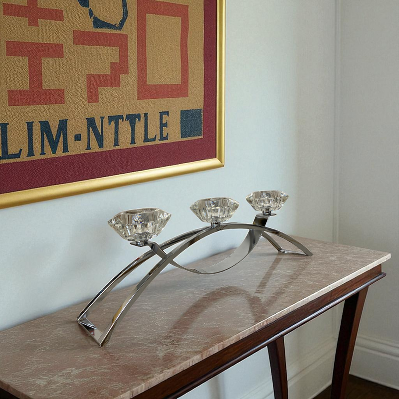 Modern Silver Candle Holder Crystal Loutus