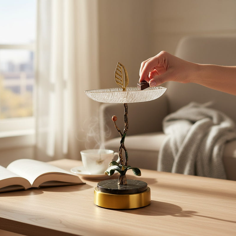 Aurora Leaf Glass Display Stand