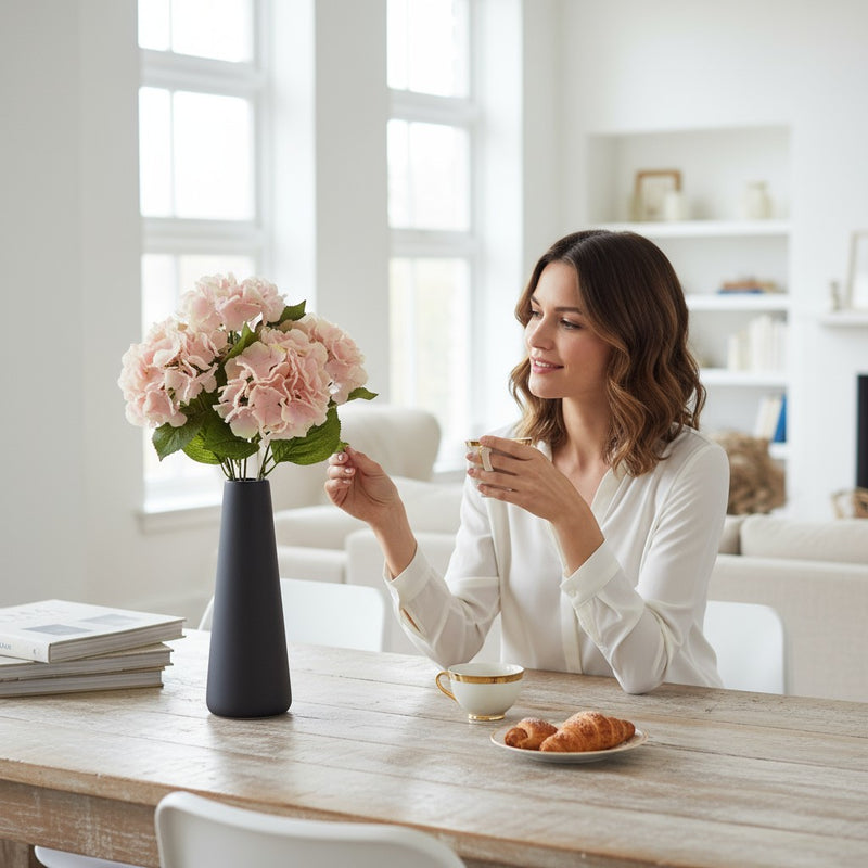 Black Horizon Ceramic Vase